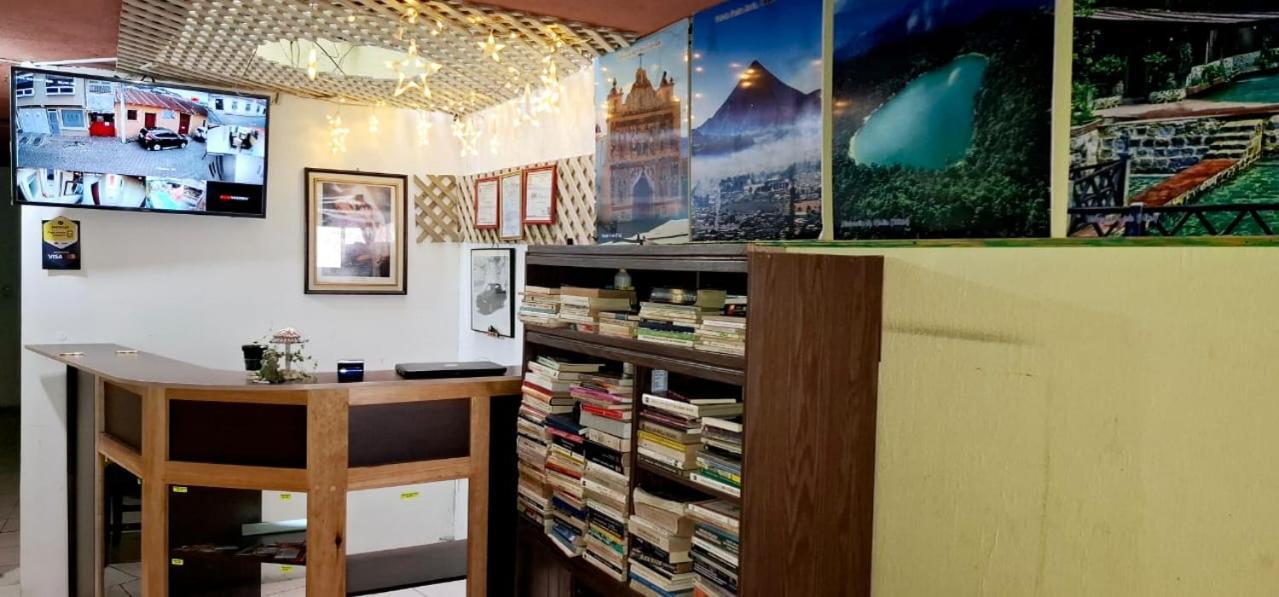 Hotel Ideal, Your House In Quetzaltenango Dış mekan fotoğraf